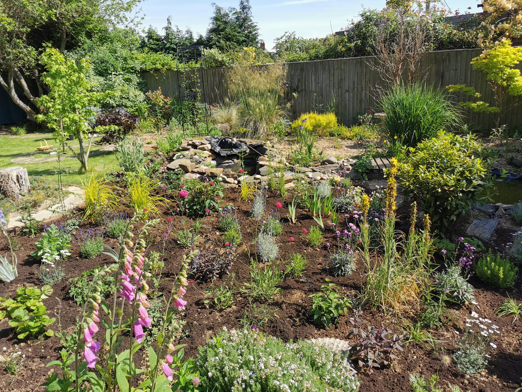 Private Homes & Gardens